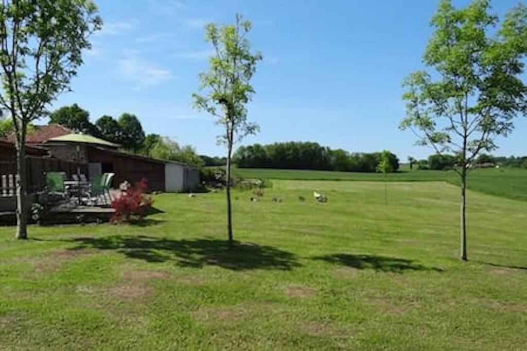 Les Verges Gites Exideuil-sur-Vienne Buitenkant foto